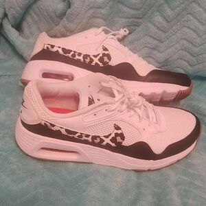 Women's Nike Air Max SC Sneakers Size 9
